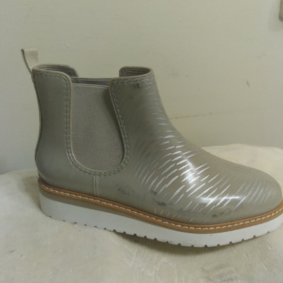 Cougar Jill Malek Rubber Gray Chelsea Rain Boots Size 7 Women's - Picture 8 of 16